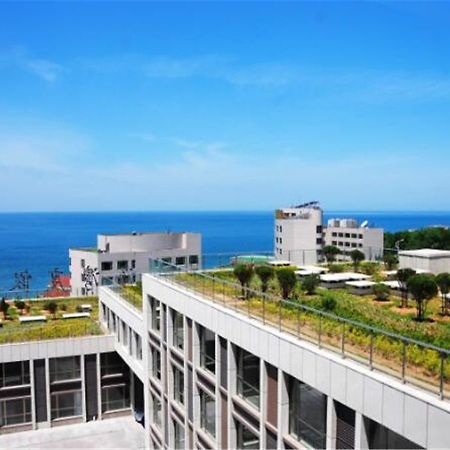 Weihai Golden Bay Holiday Hotel Exteriör bild